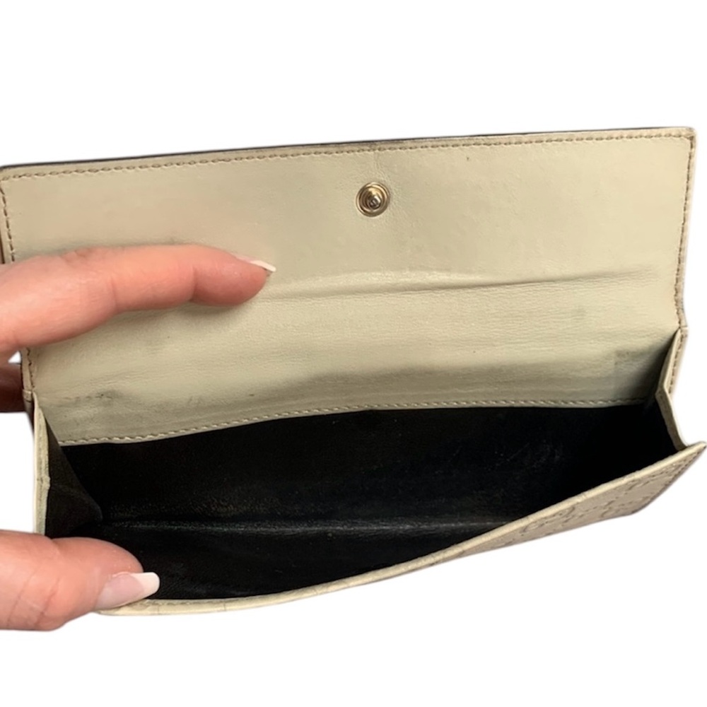 Gucci • Authentic GG Guccissima Cream Leather Bifold Long Wallet - Picture 6 of 10